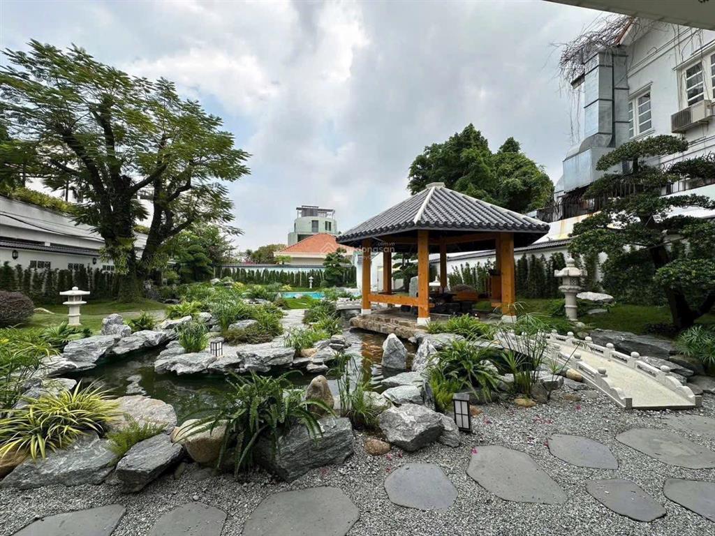 Biệt thự phong cách nhật bản hồ bơi hồ cá koi tại phường thảo điền, 250 tỷ, 1000m2,