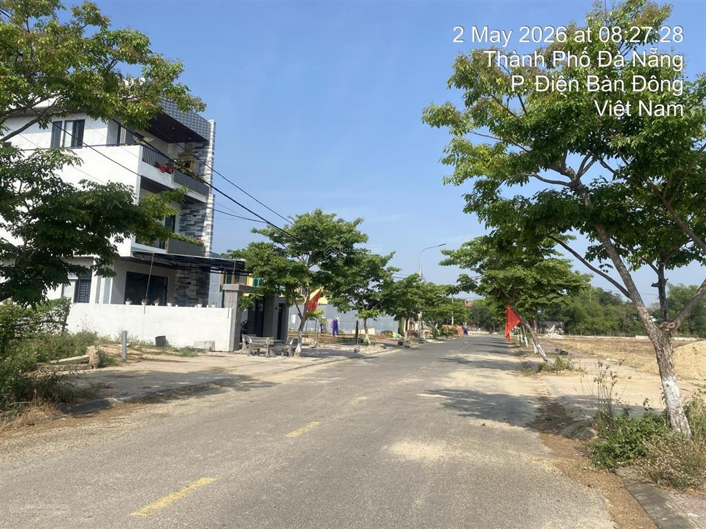Chợ lai nghi (có sổ) sụp hầm lô góc. giá chỉ 16,7 tr/m2. dt 258 m2 (ngang gần 11m)