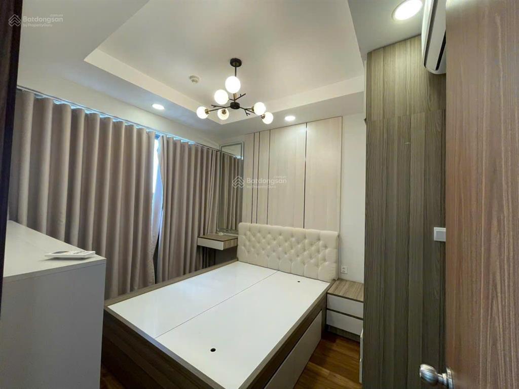 Căn hộ 2pn 4,5 tỷ sổ hồng sẵn dọn vào ở ngay the pegasuite 1 p. bình đông, quận 8