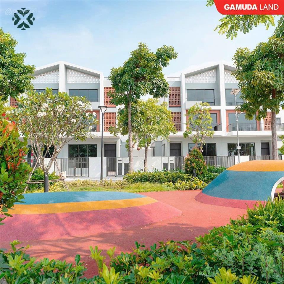 Nếu bạn cần 1 căn nhà phố 910 tỷ nhà mới đẹp, tiện ích đầy đủ hãy chọn the meadow, bình chánh