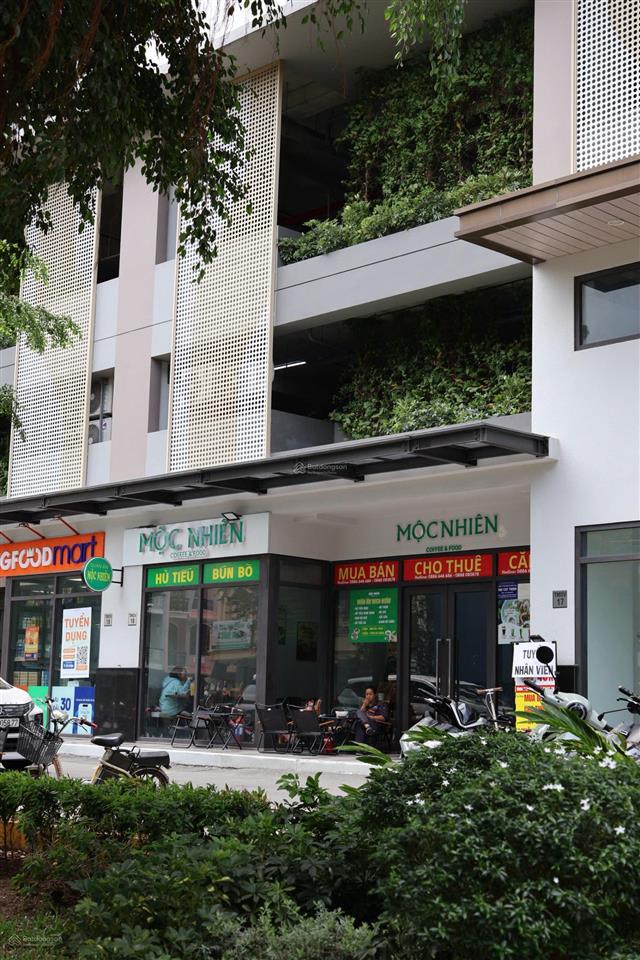 Cần bán lỗ 400 triệu shophouse chân đế chung cư giá chỉ còn 7,6 tỷ tại the privia bình tân