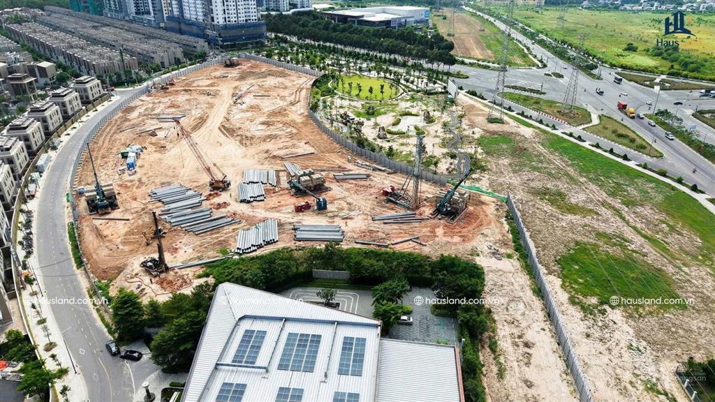 Còn sót lại 1 căn 2pn ban công rộng 12m2 view hồ trung tâm & biệt thự căn hiếm orchard collection