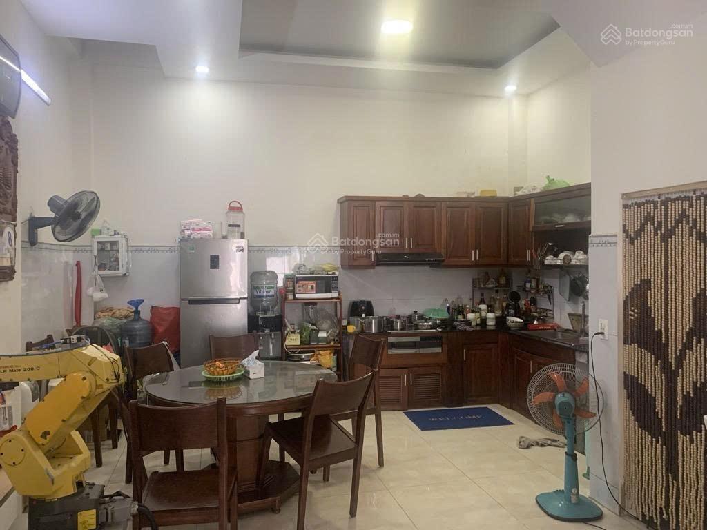 Hạ 400tr cần bán nhà mặt tiền đường 3 tầng hiệp bình chánh 61m2 giá 7,1 tỷ