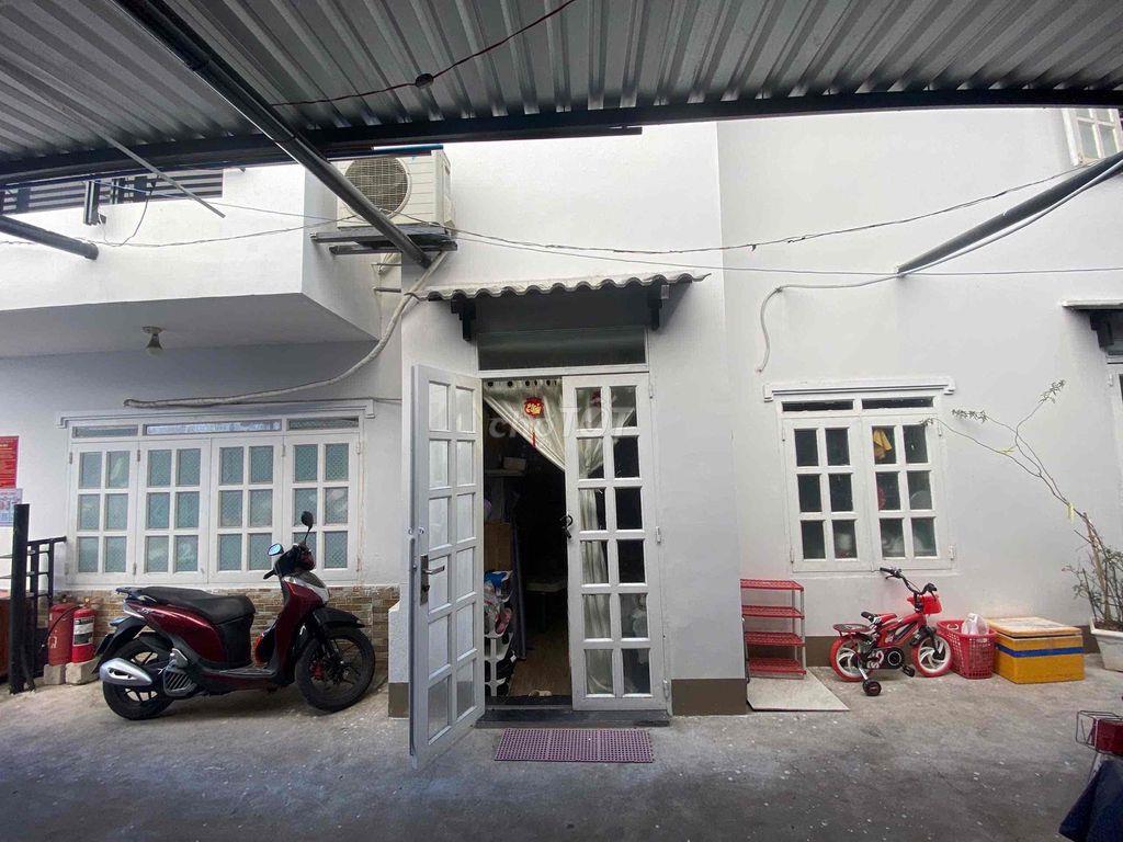 cho thuê phòng 35m2 đường nguyễn xí p bình thạnh ngay cầu đỏ giá 6 tr