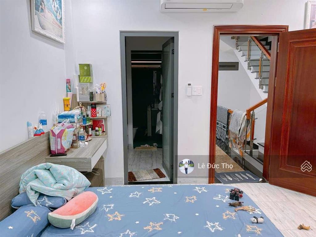 Bán siêu phẩm 4 tầng dt chuẩn 5x20m, hxh vip 8m tô ngọc vân gần ngã tư ga, giá 7.9tỷ. 0968 211 ***