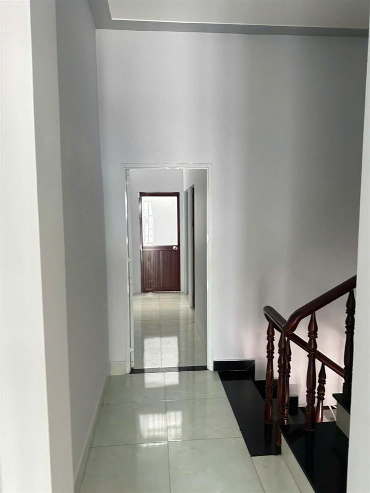 Bán nhà ngon hẻm xe hơi 8m to đẹp TL57, 4x14m, 2T đang cho thuê 5.5tr/th, chỉ nhỉnh 4Tỷ