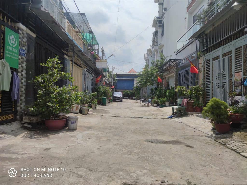 Bán nhà ngon hẻm xe hơi 8m to đẹp TL57, 4x14m, 2T đang cho thuê 5.5tr/th, chỉ nhỉnh 4Tỷ