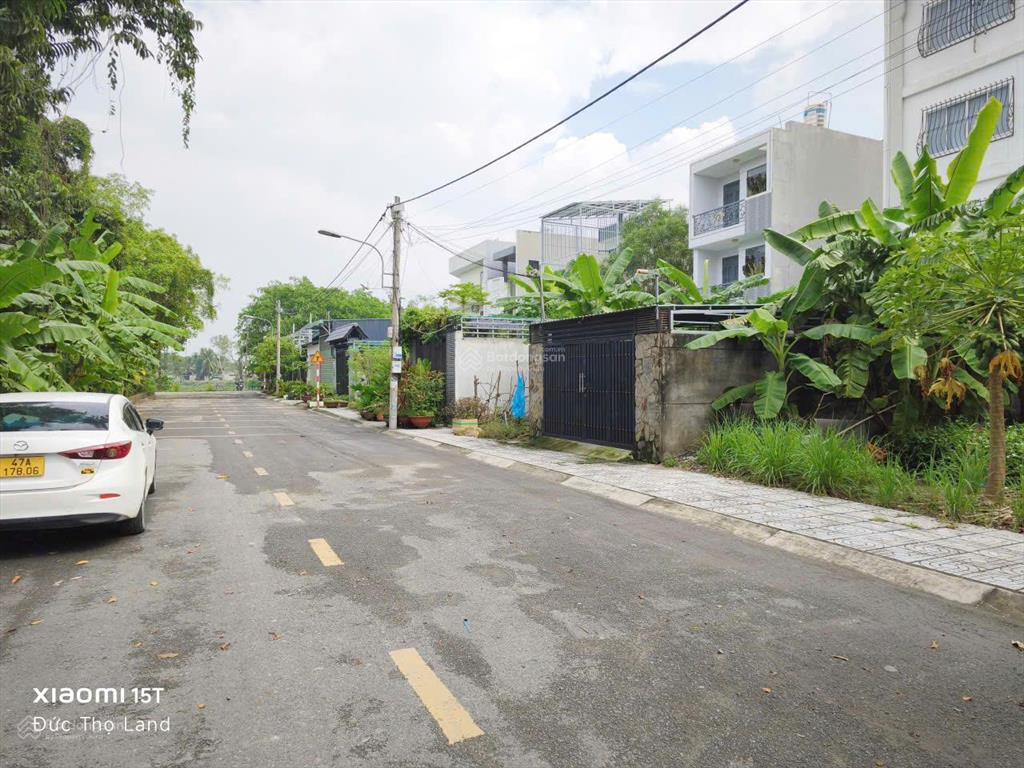 Bán đất 2 mặt tiền đường 10m view sông rất đẹp 159m2 hơn 5 tỷ, phường thạnh xuân.  0939 216 ***