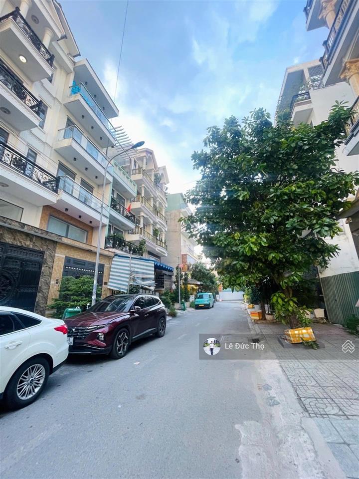 Kẹt tiền cần bán nhanh dãy nhà trọ 5x30m, hxh hà huy giáp gần ngã tư ga, giá tốt nhỉnh 5 tỷ
