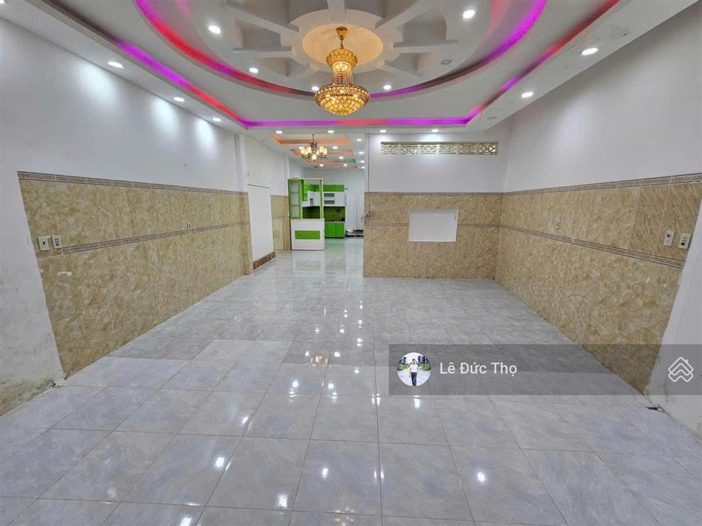 Giảm 400tr bán nhà hxh to đẹp rẻ ngang giá đất tx33, 5.5x20m nở 7m chỉ còn 4.9tỷ.  0939 216 ***