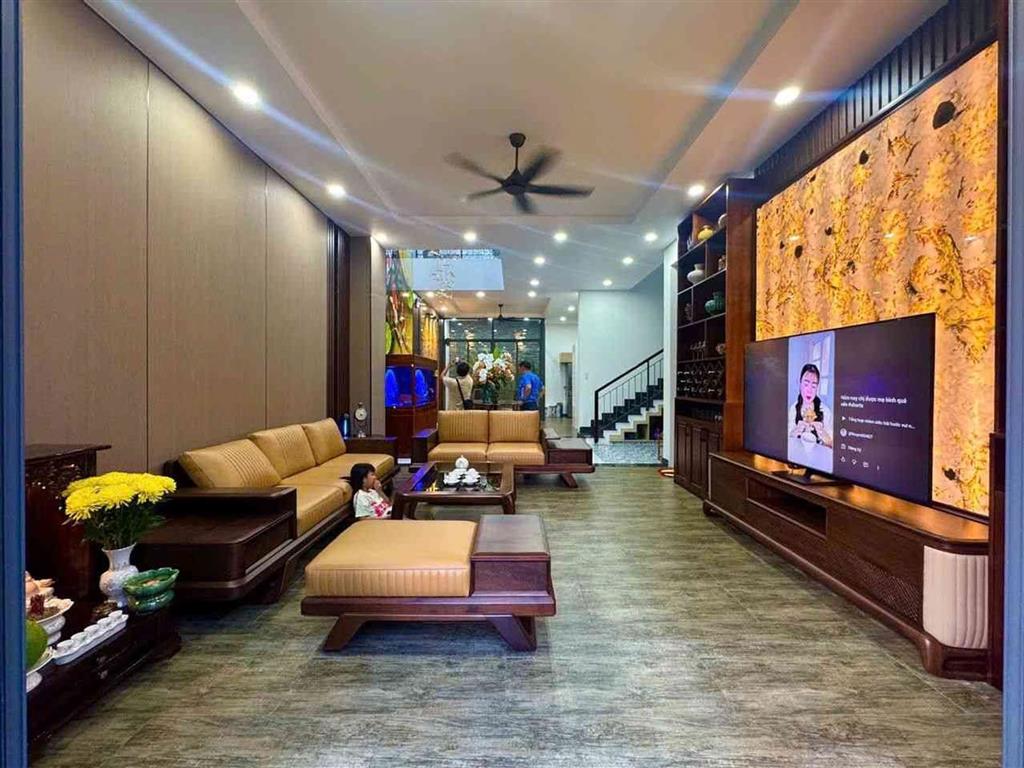 Bán Biệt thự sang, đẹp, thoáng, nội thất cao cấp, HXH Vườn Lài, 8x20m, 3 tầng, 12Tỷ TL
