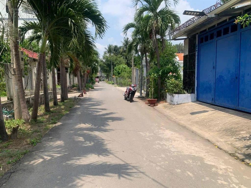 Đất lái thiêu 70 đường nhựa , 100m giá 3tỷ450 bao sang tên