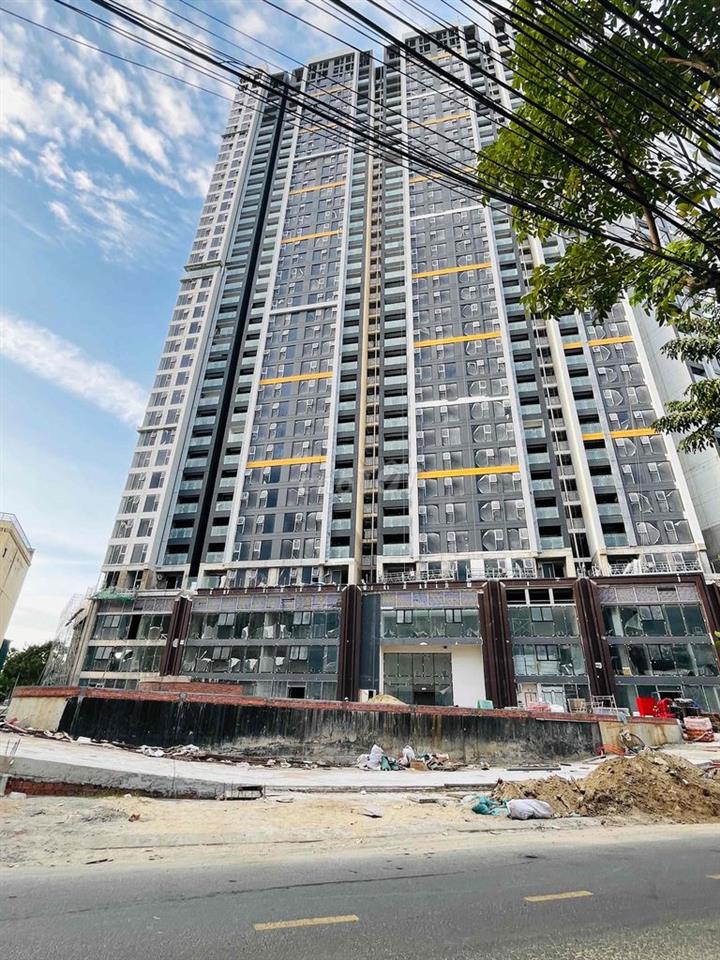 Đất MT đối diện Masterise - Downtown