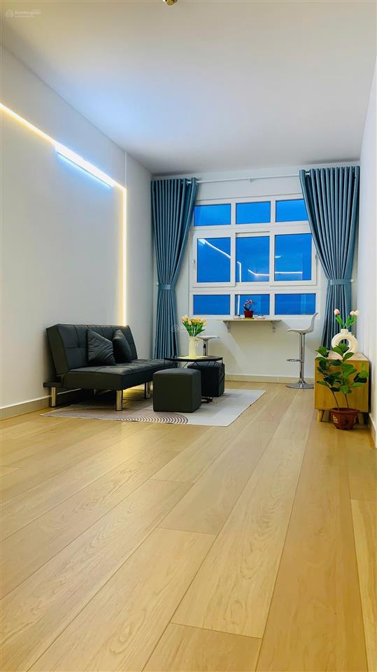 Chính chủ gửi bán ch sunview town 2pn 2wc full nt  view landmark 81  sh sẵn bank hỗ trợ vay 75%