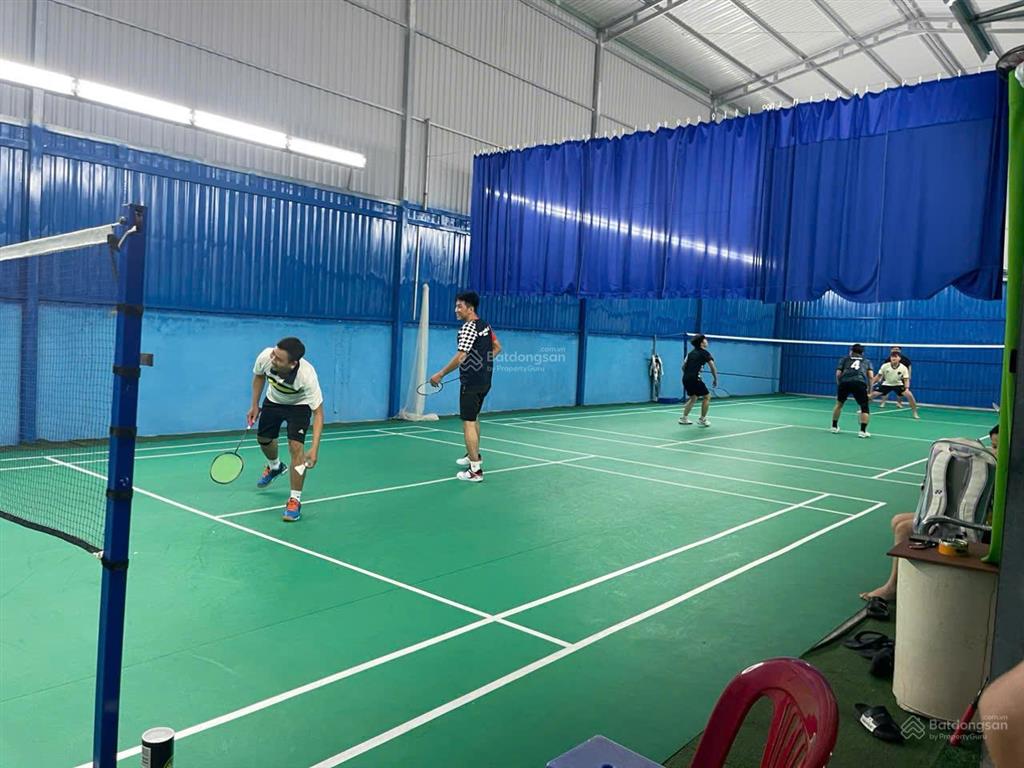 Cc bán mảnh đất rộng 1799m2, 2 mặt tiền, nở hậu, dòng tiền kinh doanh ổn định