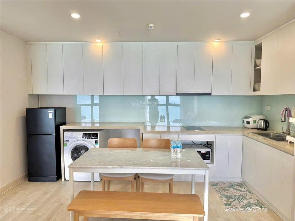 Bán căn góc 2pn trực diện biển gold coast nha trang đã có sổ đỏ  đang có hđ thuê 28tr/tháng