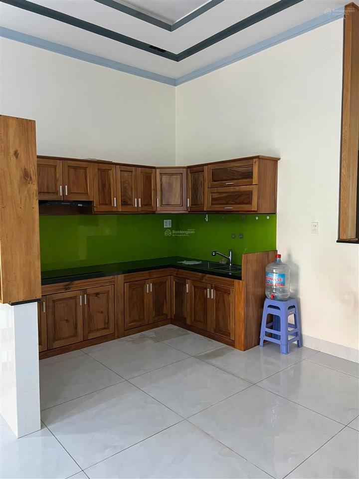 Cần bán nhà cấp 4 mới đẹp, mt đường nhựa 8m, khu hiệp thành 3, td1, bình dương