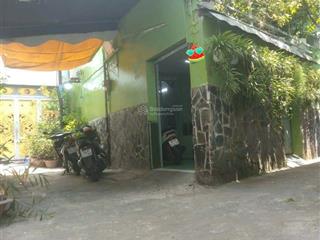 Cho thuê nhà 1 trệt 1 lầu có sân vườn ngay ngã tư bảy hiền, phường 4, tân bình. gía 9 triệu. tl