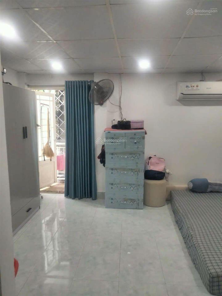 Bán nhà mini 2 tầng / 1,8 tỷ. đường kha vạn căn gần giga mall phạm văn đồng