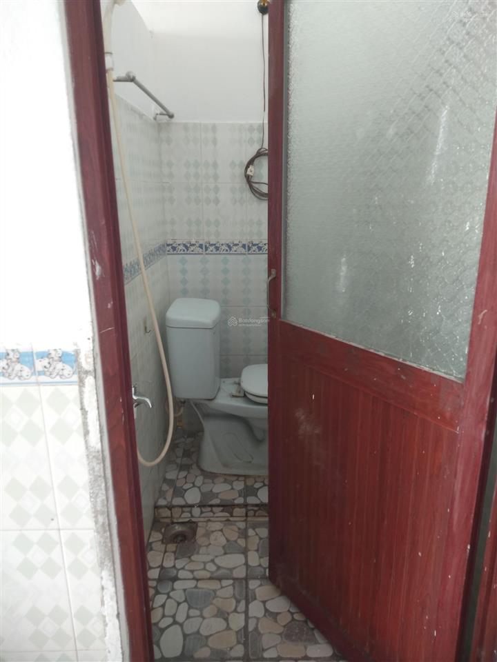 Cho thuê phòng trọ 25m2/ chỉ 4 triệu/tháng ngay chợ phạm văn hai, tân bình