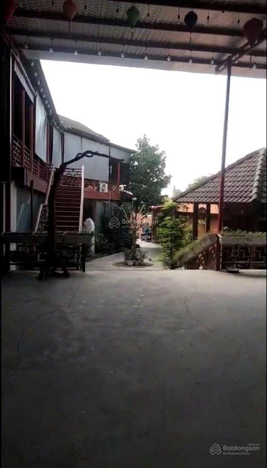 Sang nhượng nhà hàng quy mô lớn vị trí đẹp gần suối tiên, thủ đức, xe hơi đậu 10 chiếc