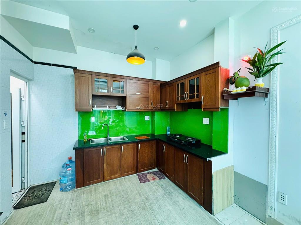 Cho thuê phòng full nội thất giá 4 triệu, ngay hẻm 343 phan xích long, phú nhuận