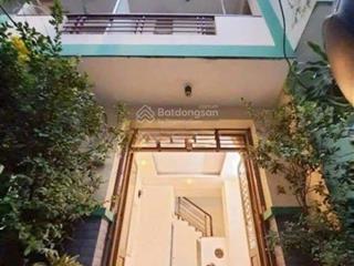 Cho thuê nhà 1 trệt 2 lầu ngay cầu thị nghè, bình thạnh. giá chỉ 8 triệu/tháng