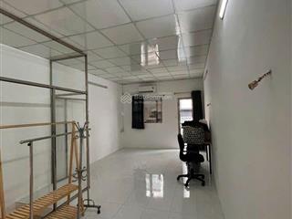 Cho thuê nhà 1 trệt 1 lầu/ gía 9 triệu gần công viên hoàng văn thụ, p4, tân bình