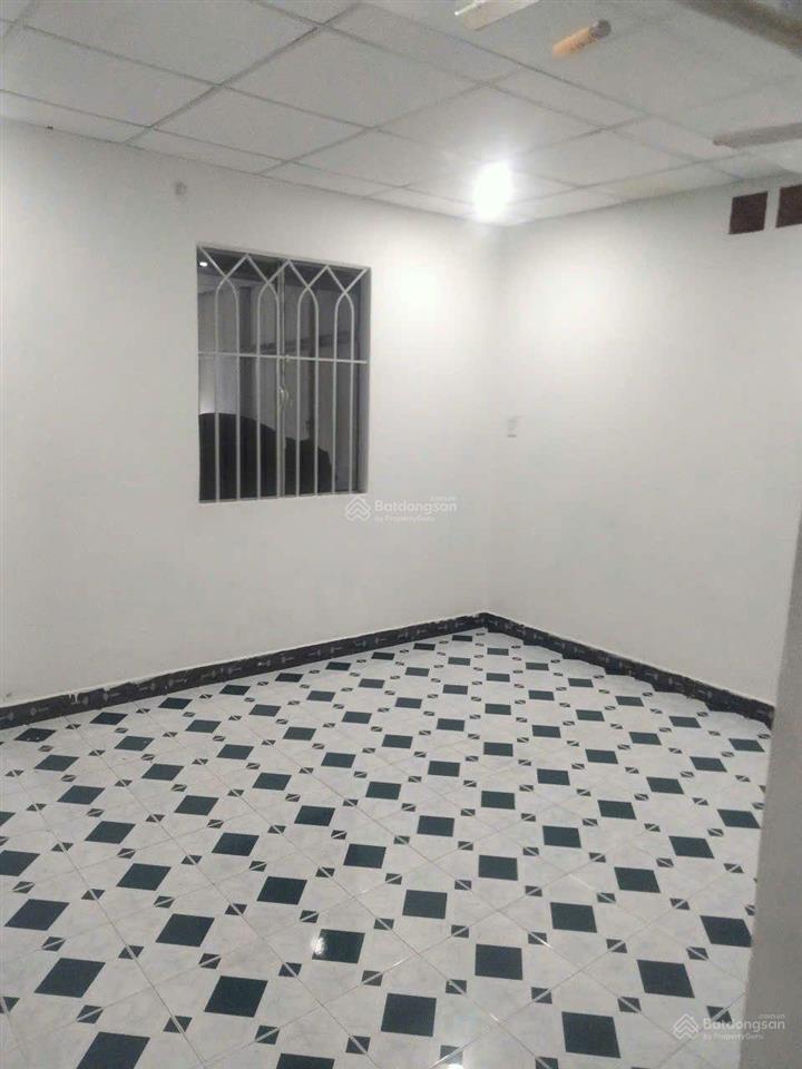Nhà nở hậu 4,2m 2 mặt hẻm trước sau vị trí vàng lăng cha cả  gần sân bay 7,1 tỷ