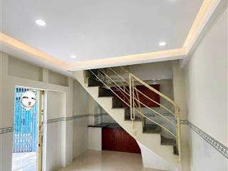 Cho thuê nhà tân bình. 2pn 2wc. gía chỉ 10 triệu
