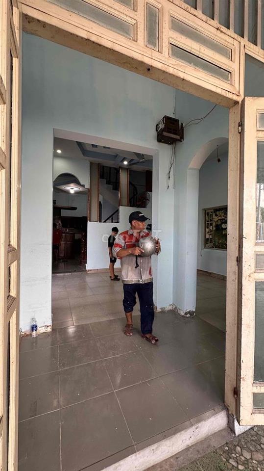 Cho thuê nhà ngay Chợ Tân Long, phường Dĩ An