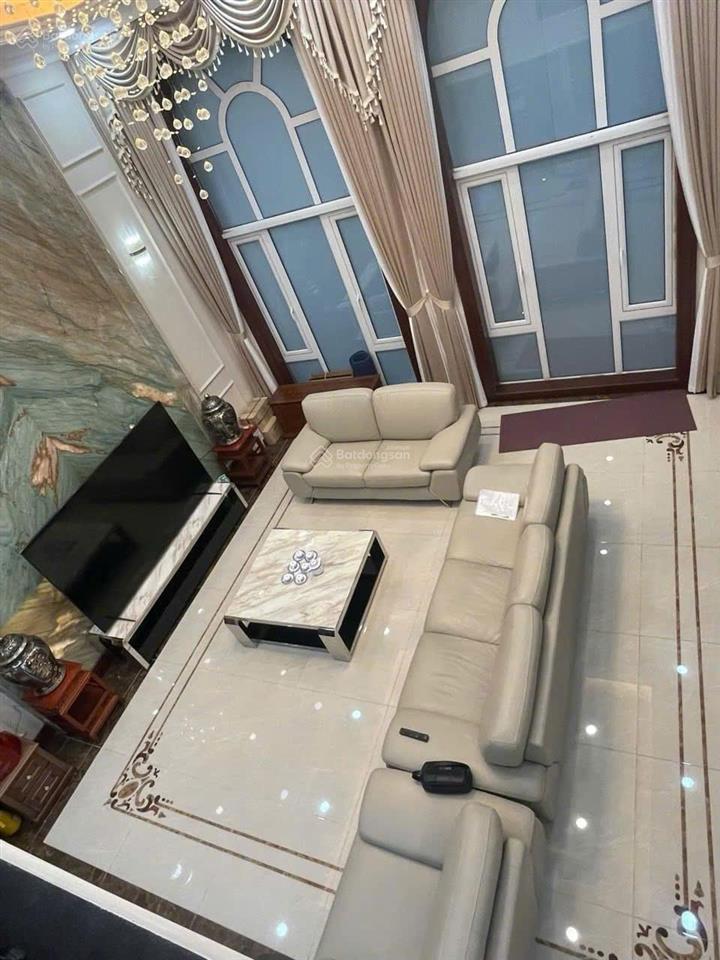 Bán biệt thự hiếm view vườn hoa tại 138 giảng võ, dt 287m2, mt 18m, xây 1 hầm và 5 tầng nổi, sổ đỏ