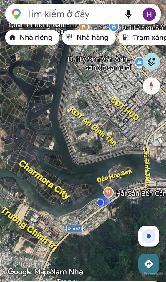 Nhà đẹp hòn rớ 2 sân trước rộng 300m, đậu ô tô thoải mái ven sông, cạnh sun group