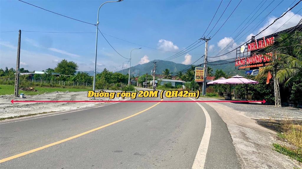 Bán lô đất mặt tiền hương lộ 39  suối tiên  dt 247 m2 giá 1,9 tỷ