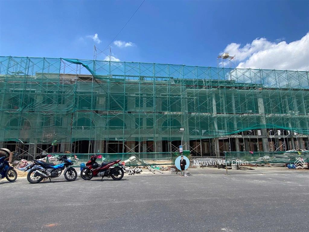 Bán nhà mặt đường 23m kvg mozzadiso mỹ gia gói 6 giá chỉ 7ty550
