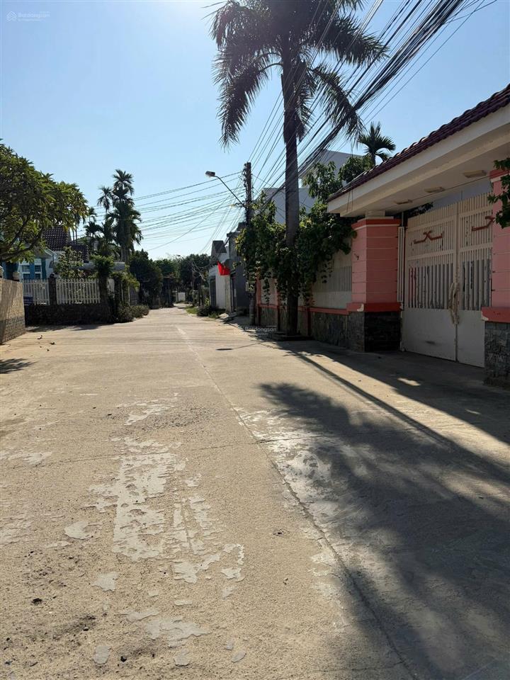 Bán lô đất đẹp 2 mặt tiền đường chùa thiên phú, gần chợ ga vĩnh thạnh, dt 85,5m2