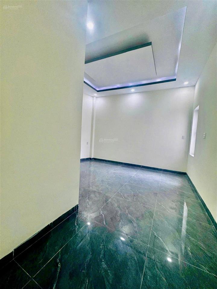 Bán nhà căn góc phường tây nha trang  cách 23/10 50m đường ô tô tận nơi đối