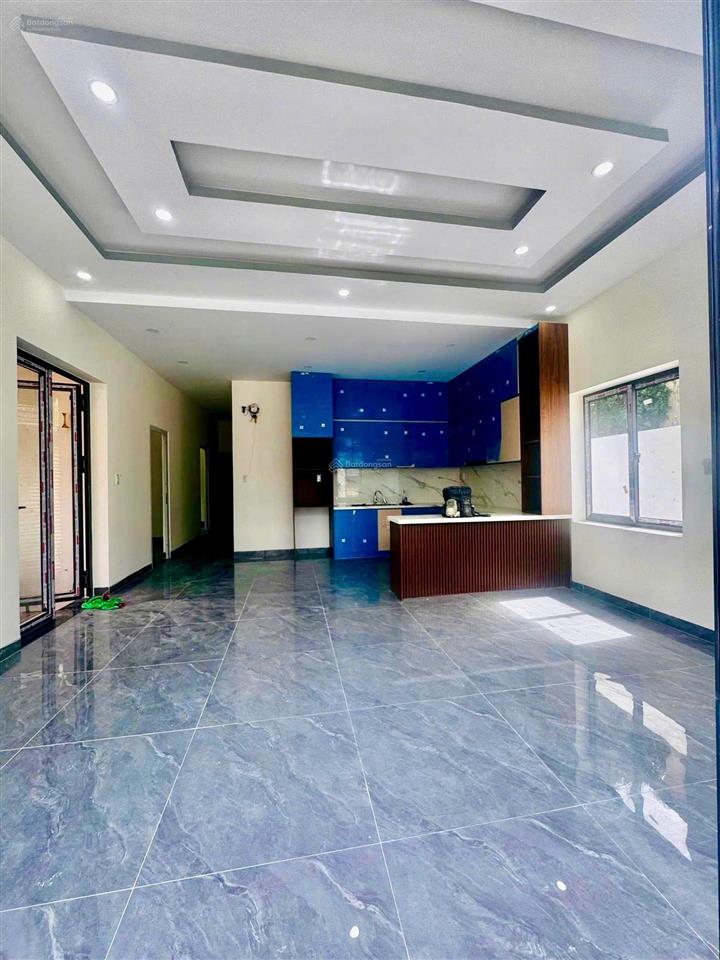 Bán nhà căn góc phường tây nha trang  cách 23/10 50m đường ô tô tận nơi đối