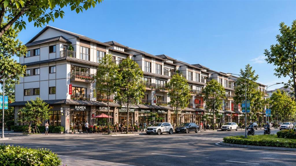 Nhà 4 tầng mặt đường trần phú nha trang  ngang 9,1m giá chỉ 177triệu/m2 sở hữu lâu dài