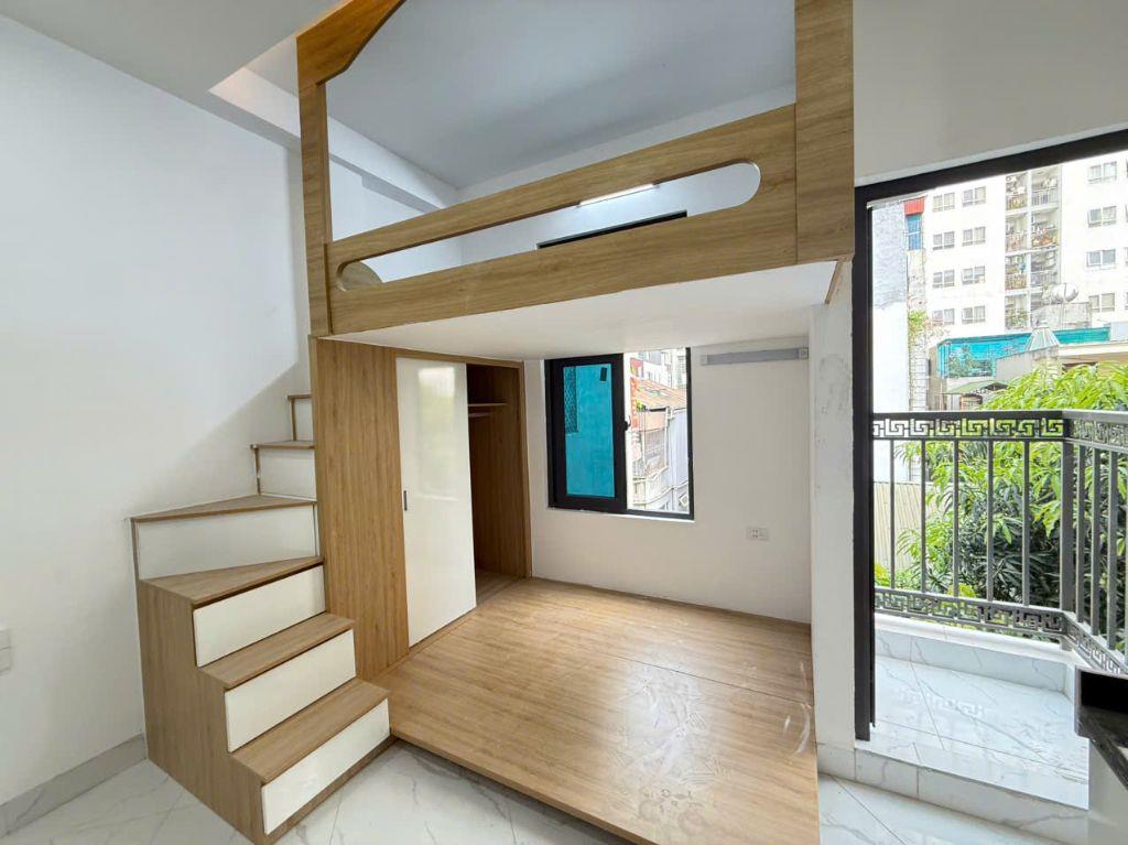 Cho Thuê CCMN 14 Chính Kính Thanh Xuân 30m2 Gác Xép + Giường Cửa Sổ Ban Công Giặt Riêng Thang Máy