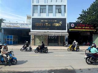 NHÀ MT ĐƯỜNG TÂN THÀNH 9X18M , 3LẦU