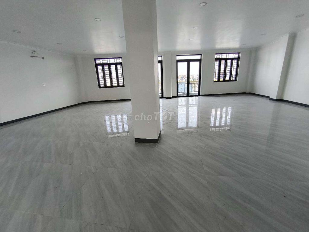 TOÀ NHÀ TÂN PHÚ 11X18M NGAY KHU AEON