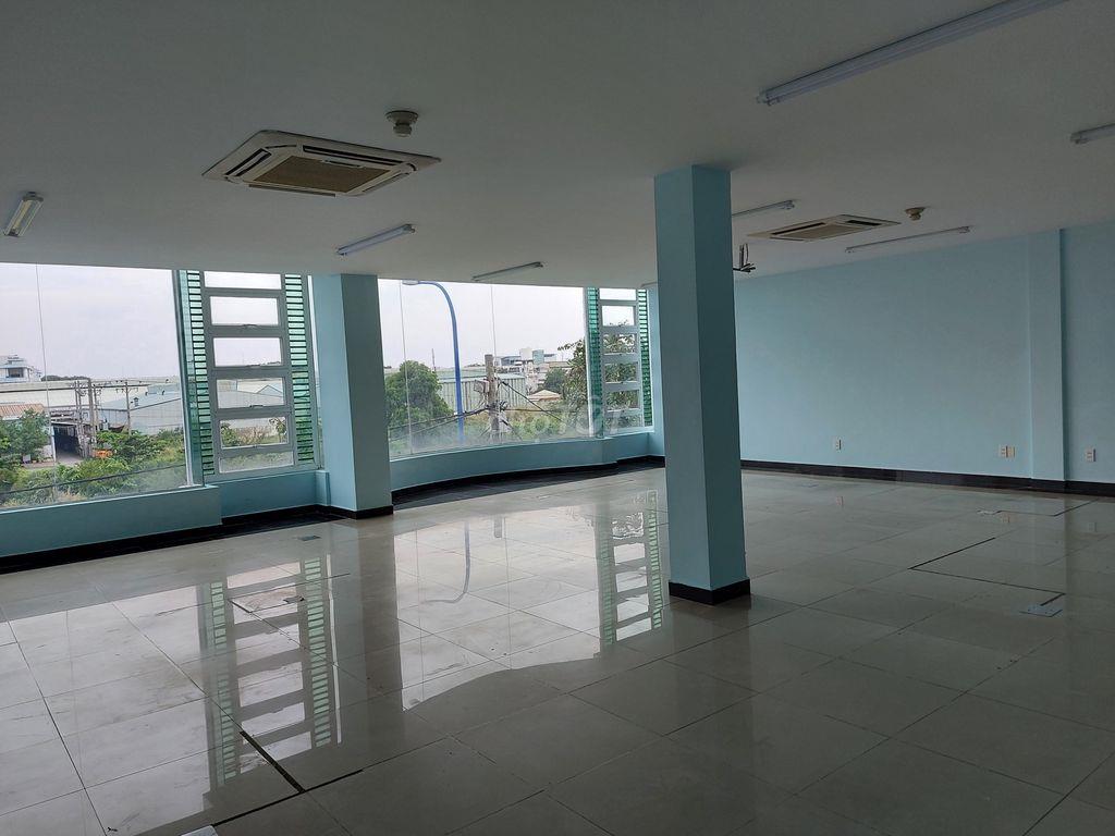 CHO THUÊ NHÀ NGUYÊN CĂN KHU TÂY THẠNH 1100M2