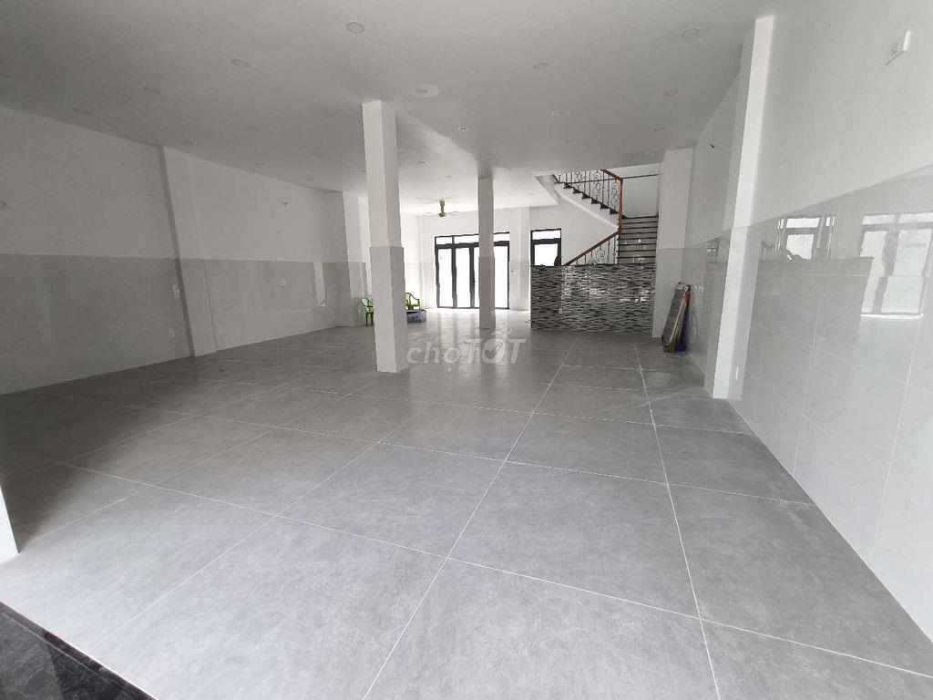 CHO THUÊ NHÀ ĐƯỜNG CN1 8X22M , 3 LẦU