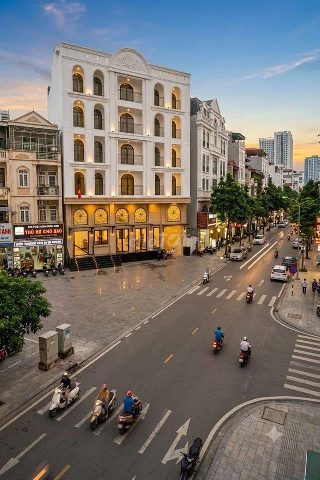 TOÀ NHÀ MẶT TIỀN NGAY KHU AEON MALL 16X35M , 7 LẦU