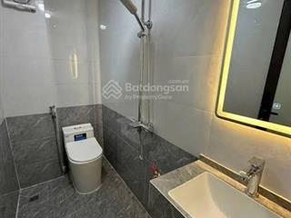 Siêu hiếm! bán nhà làng tó 40m2 xây 5 tầng oto ,mặt ngõ giá 5ty