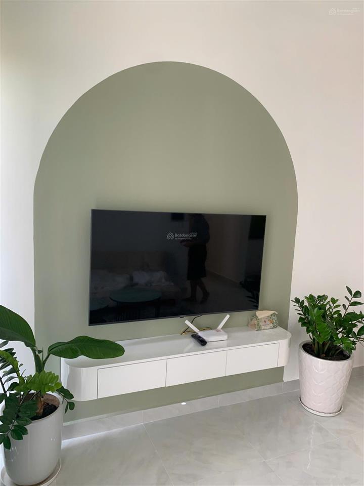 Cho thuê căn 1pn1wc 40m2 chung cư sunrise riverside, 10tr/tháng.  0968 966 ***