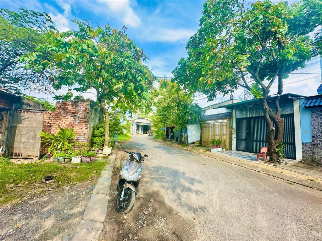 Lô đất 5x29,5m tổng 147m2 (thổ cư 110m2), mặt tiền nhựa xuân thới sơn 26m, giá cực hiếm chỉ 3.35tỷ