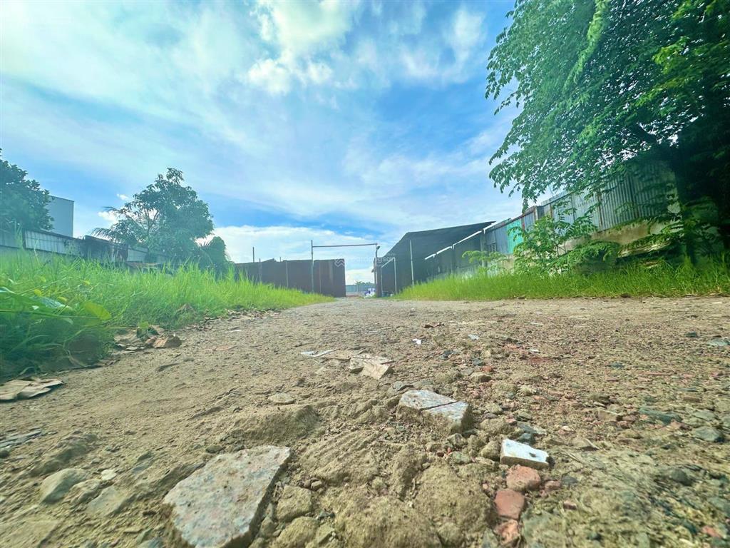 Lô đất 5x29,5m tổng 147m2 (thổ cư 110m2), mặt tiền nhựa xuân thới sơn 26m, giá cực hiếm chỉ 3.35tỷ