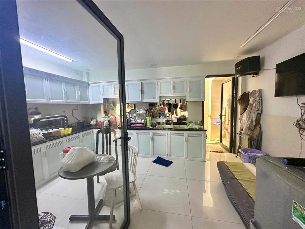 Nhà sát mặt tiền tô ký dt 5x16,5m trệt lầu đẹp rẻ đường nhựa 7m, nới đáng sống của hóc môn